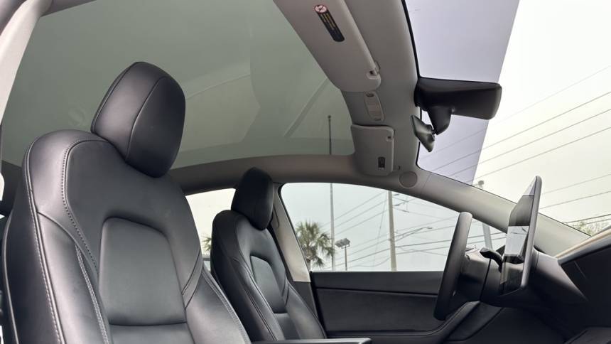 2021 Tesla Model Y 5YJYGDEE3MF173108