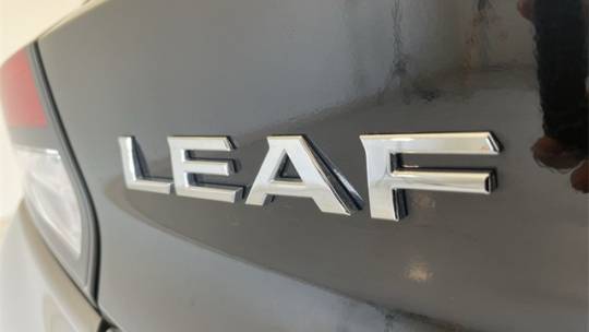2021 Nissan LEAF 1N4AZ1BV1MC551878