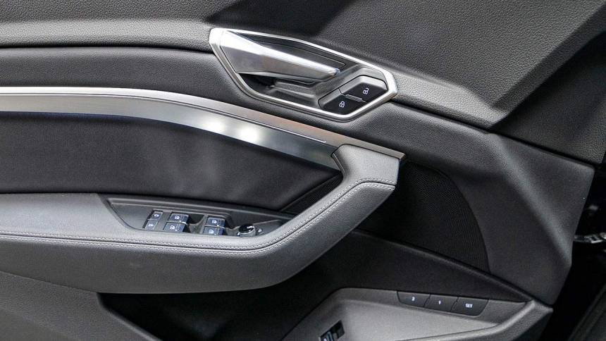 2020 Audi e-tron WA12ABGE9LB035934
