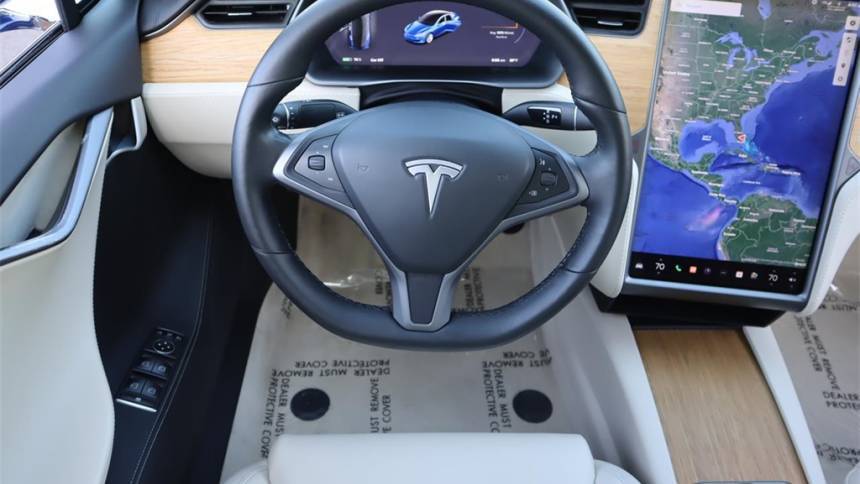 2019 Tesla Model S 5YJSA1E24KF305771