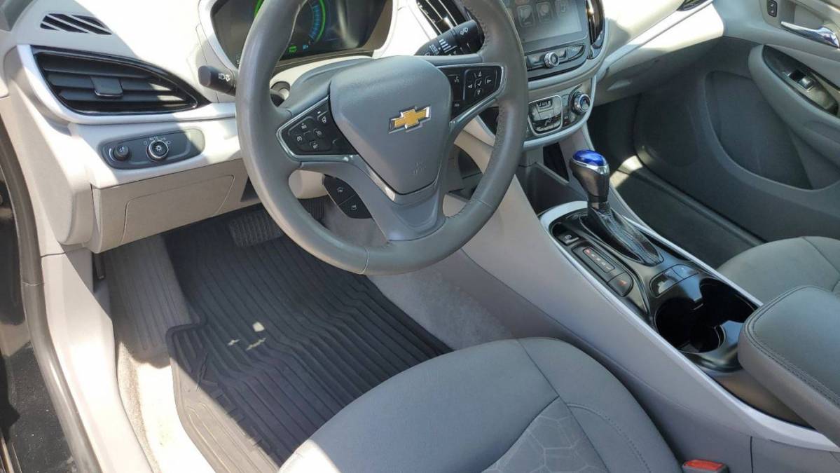 2017 Chevrolet VOLT 1G1RA6S53HU102566