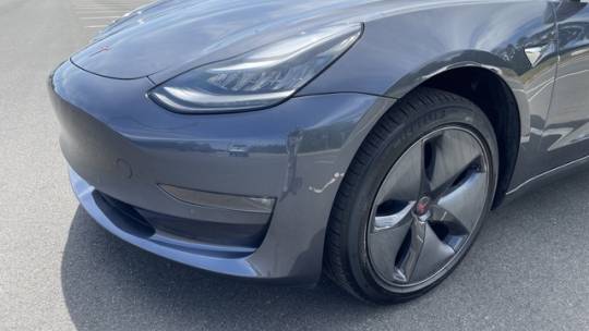 2019 Tesla Model 3 5YJ3E1EB0KF359416