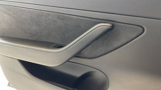 2019 Tesla Model 3 5YJ3E1EB0KF359416
