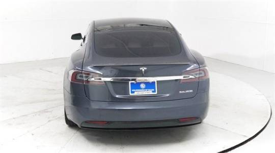 2019 Tesla Model S 5YJSA1E40KF333908