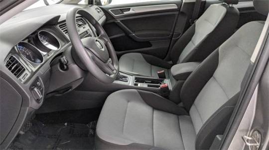 2016 Volkswagen e-Golf WVWKP7AU3GW912076