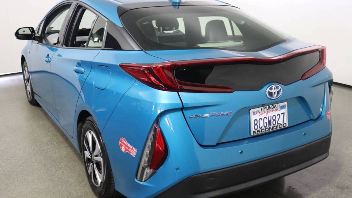 2017 Toyota Prius Prime JTDKARFP6H3063774