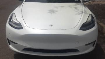 2020 Tesla Model Y 5YJYGDEE2LF030908