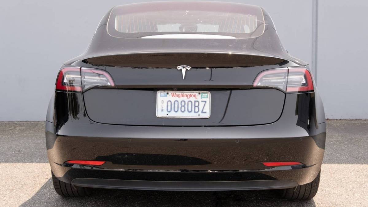 2018 Tesla Model 3 5YJ3E1EA6JF017510