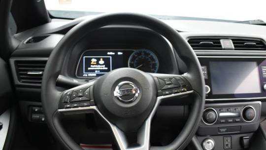 2022 Nissan LEAF 1N4AZ1BV7NC562207