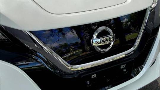 2021 Nissan LEAF 1N4AZ1CV1MC553189