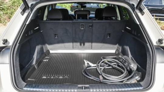 2019 Audi e-tron WA1LAAGEXKB007881