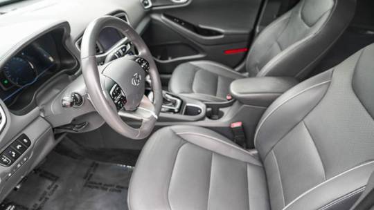 2019 Hyundai IONIQ KMHC75LD9KU161927