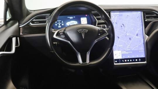 2017 Tesla Model S 5YJSA1E27HF184324