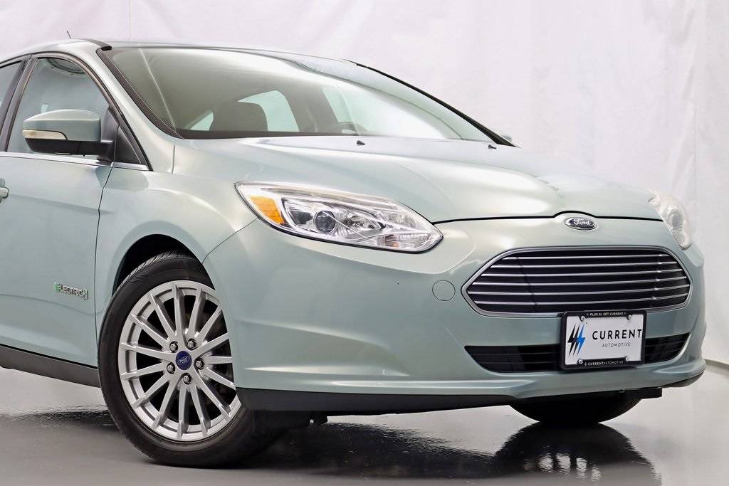 2013 Ford Focus 1FADP3R47DL288243