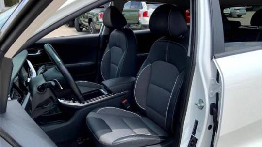 2022 Kia NIRO EV KNDCC3LG8N5124798