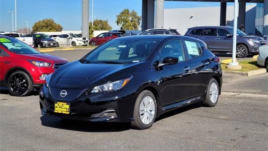 2023 Nissan LEAF 1N4AZ1BV4PC557680