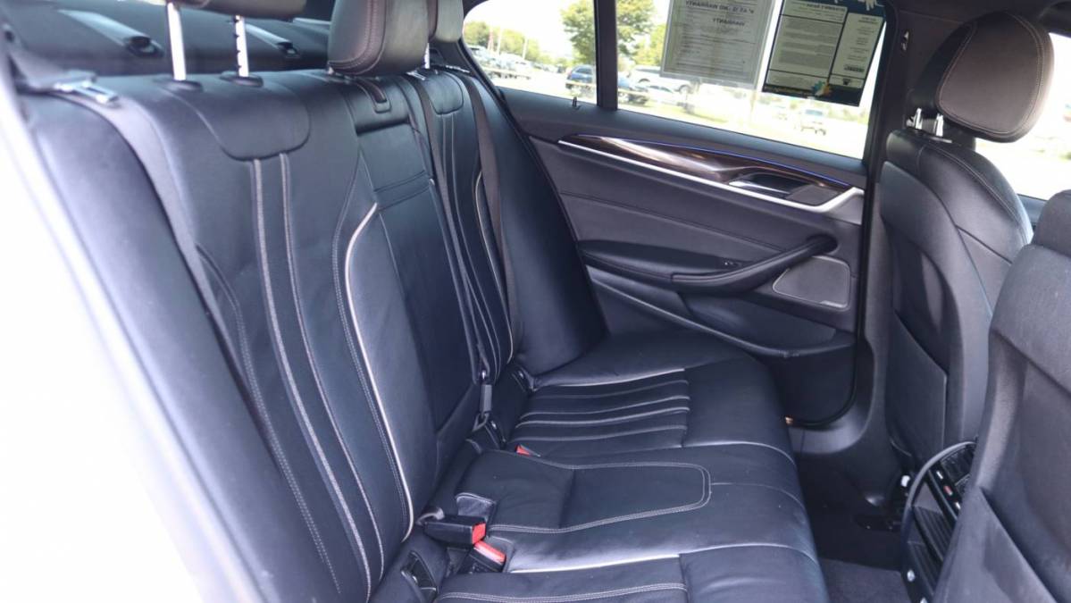 2018 BMW 5 Series WBAJA9C51JG623050