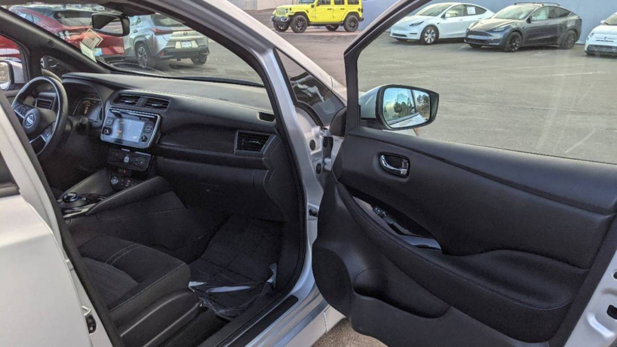 2019 Nissan LEAF 1N4AZ1CP5KC321550