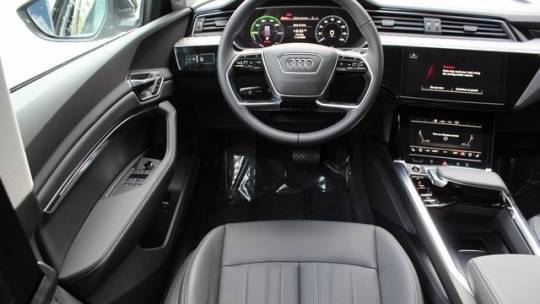 2021 Audi e-tron WA1LAAGE4MB003635