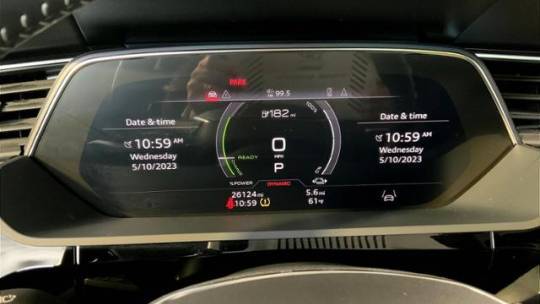 2021 Audi e-tron WA12AAGE3MB037674