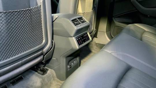 2021 Audi e-tron WA12AAGE3MB037674