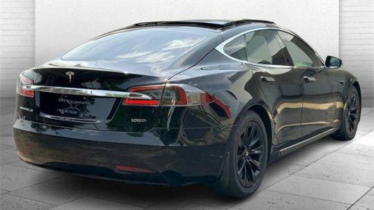 2017 Tesla Model S 5YJSA1E24HF229588