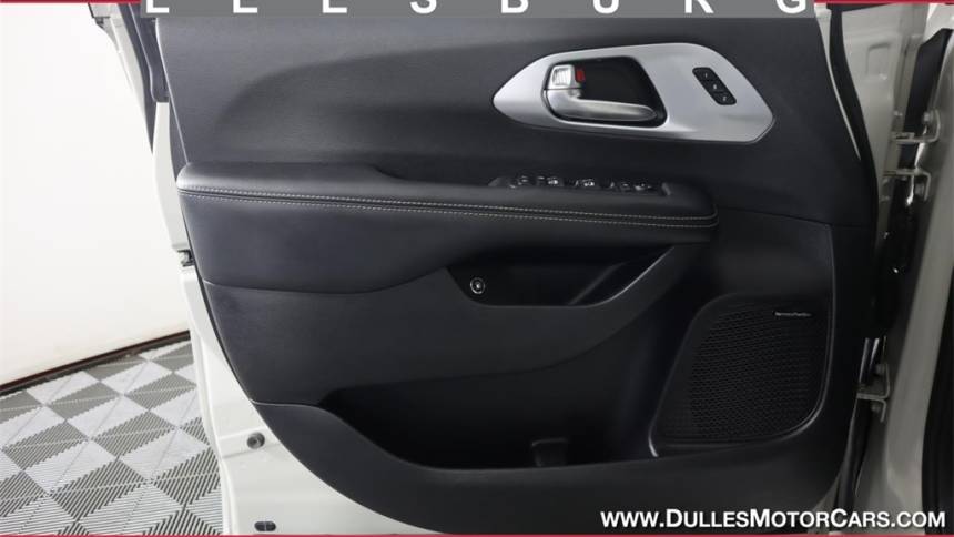 2020 Chrysler Pacifica Hybrid 2C4RC1N72LR267239