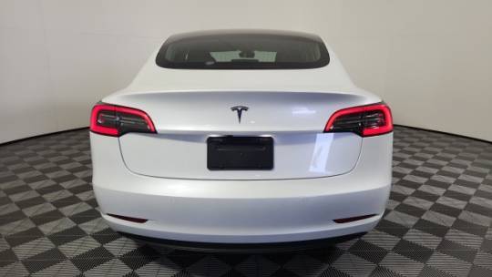 2020 Tesla Model 3 5YJ3E1EAXLF590672