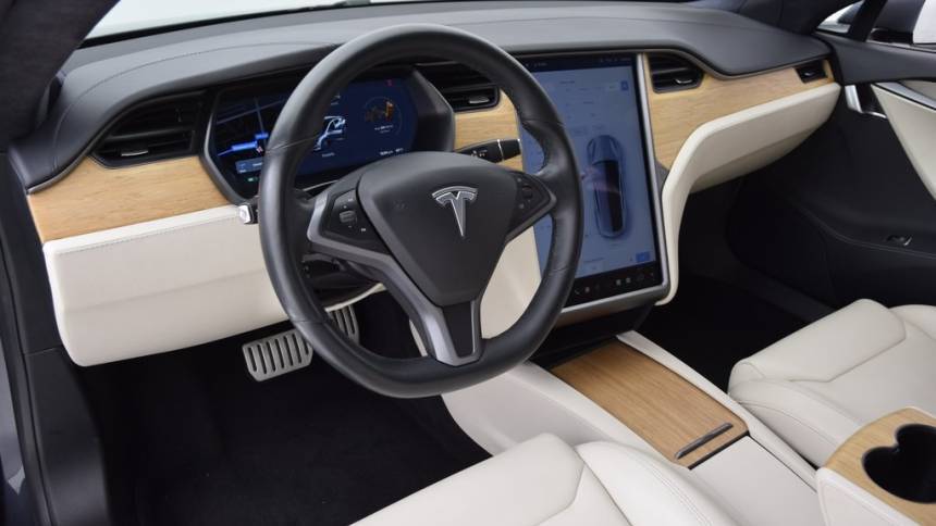 2020 Tesla Model S 5YJSA1E46LF359558