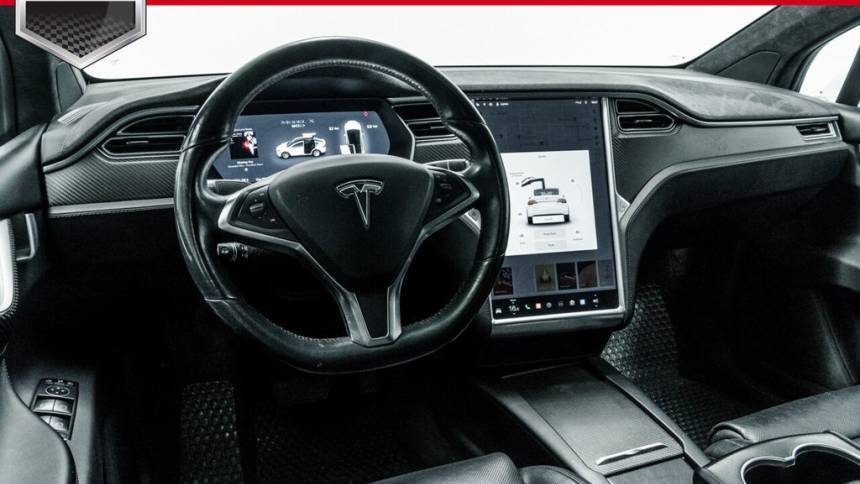 2016 Tesla Model X 5YJXCBE28GF011982