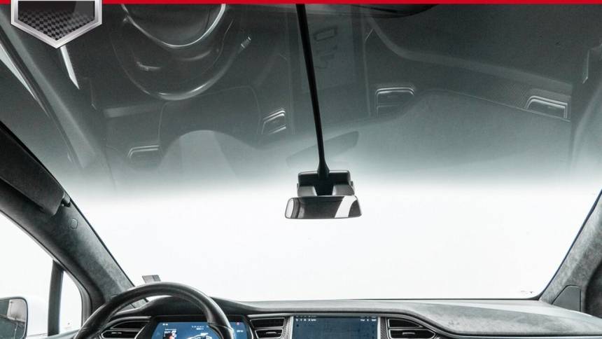 2016 Tesla Model X 5YJXCBE28GF011982