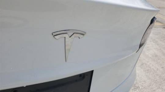 2019 Tesla Model 3 5YJ3E1EA3KF445178