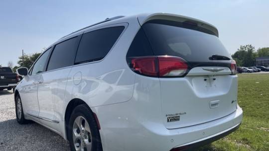 2018 Chrysler Pacifica Hybrid 2C4RC1N72JR230110