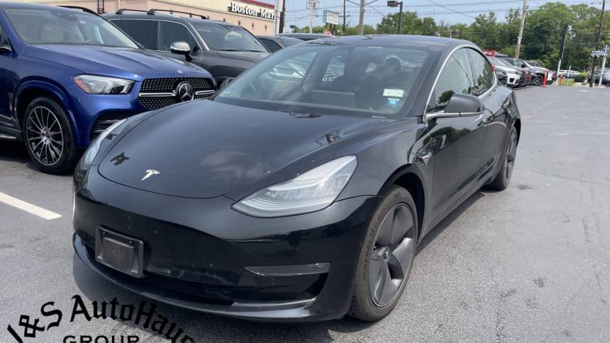 2019 Tesla Model 3 5YJ3E1EB4KF209227