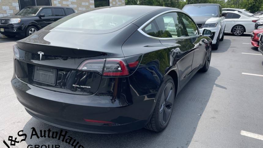 2019 Tesla Model 3 5YJ3E1EB4KF209227