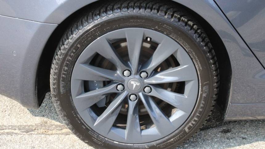 2018 Tesla Model S 5YJSA1E28JF246108