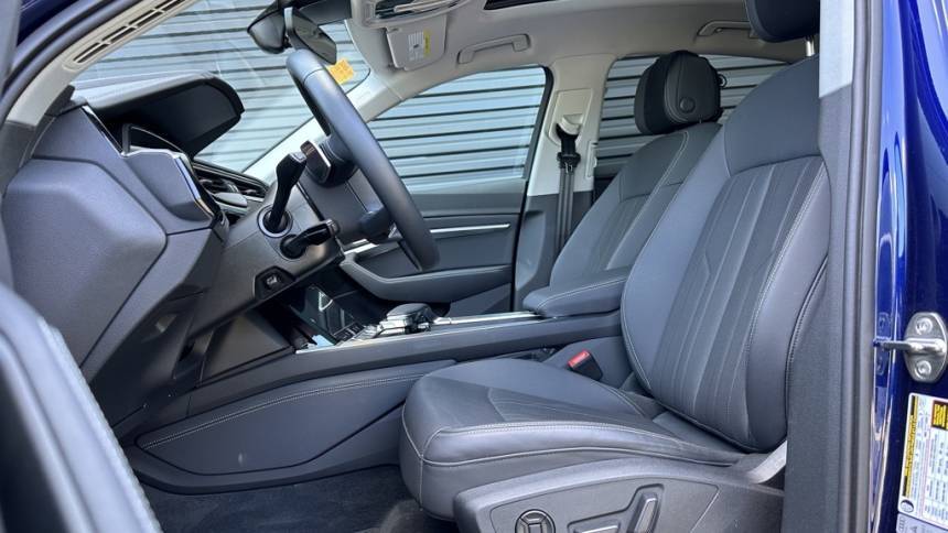 2021 Audi e-tron WA12AAGE5MB010802