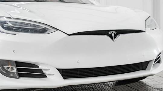 2017 Tesla Model S 5YJSA1E26HF207270