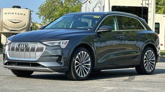 2019 Audi e-tron WA1VABGE3KB024651