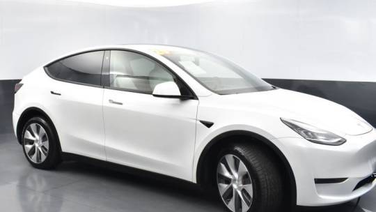 2020 Tesla Model Y 5YJYGDEE6LF023976