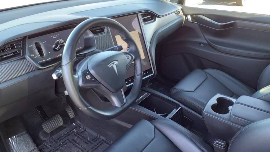 2018 Tesla Model X 5YJXCAE20JF139442
