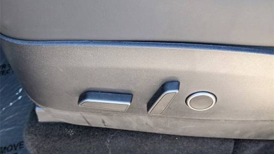2021 Tesla Model Y 5YJYGDEE4MF140585