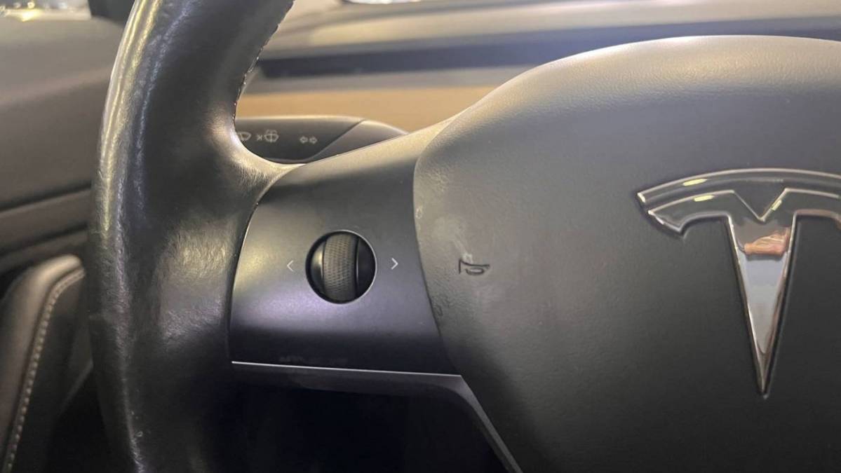 2018 Tesla Model 3 5YJ3E1EA4JF015206