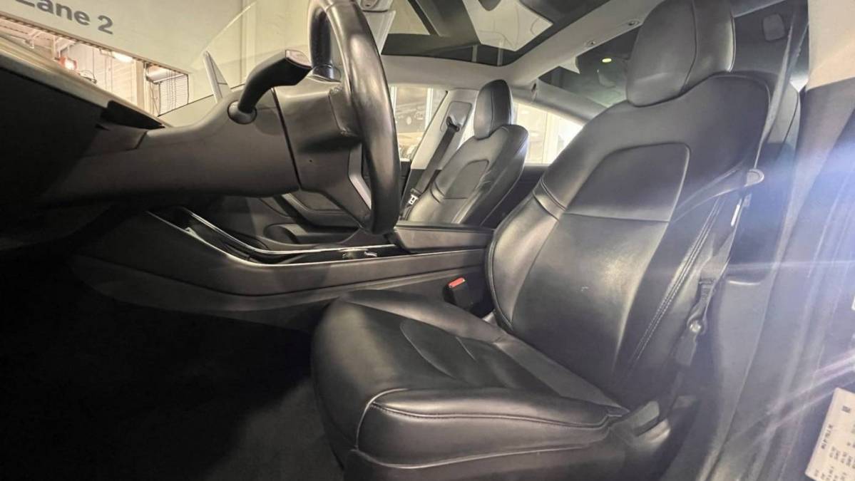2018 Tesla Model 3 5YJ3E1EA4JF015206