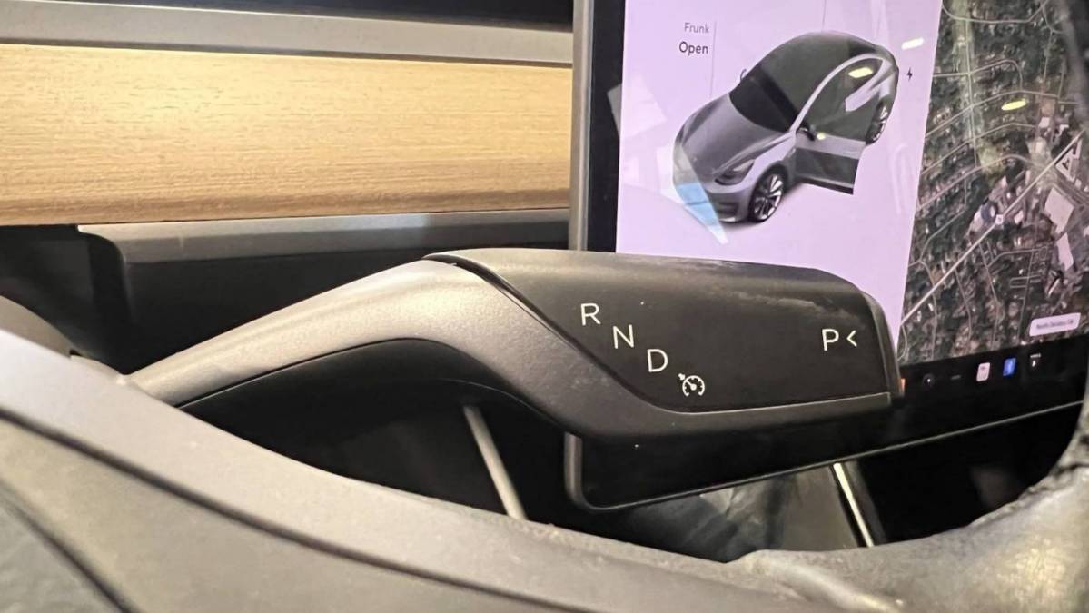 2018 Tesla Model 3 5YJ3E1EA4JF015206