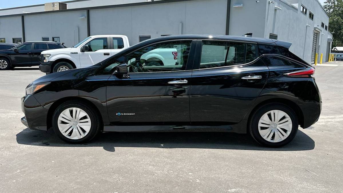2019 Nissan LEAF 1N4AZ1CPXKC300242