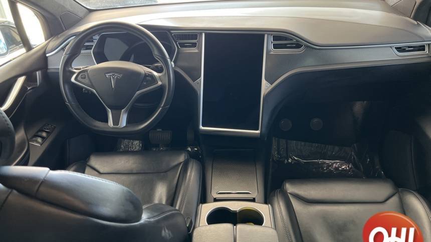 2017 Tesla Model X 5YJXCAE29HF060331