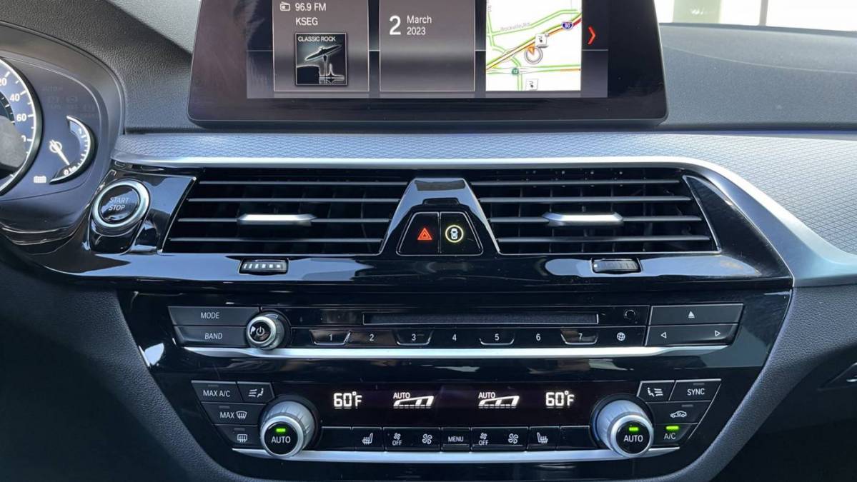 2019 BMW 5 Series WBAJA9C56KB389907