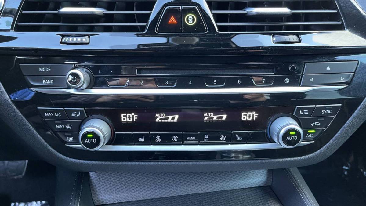 2019 BMW 5 Series WBAJA9C56KB389907