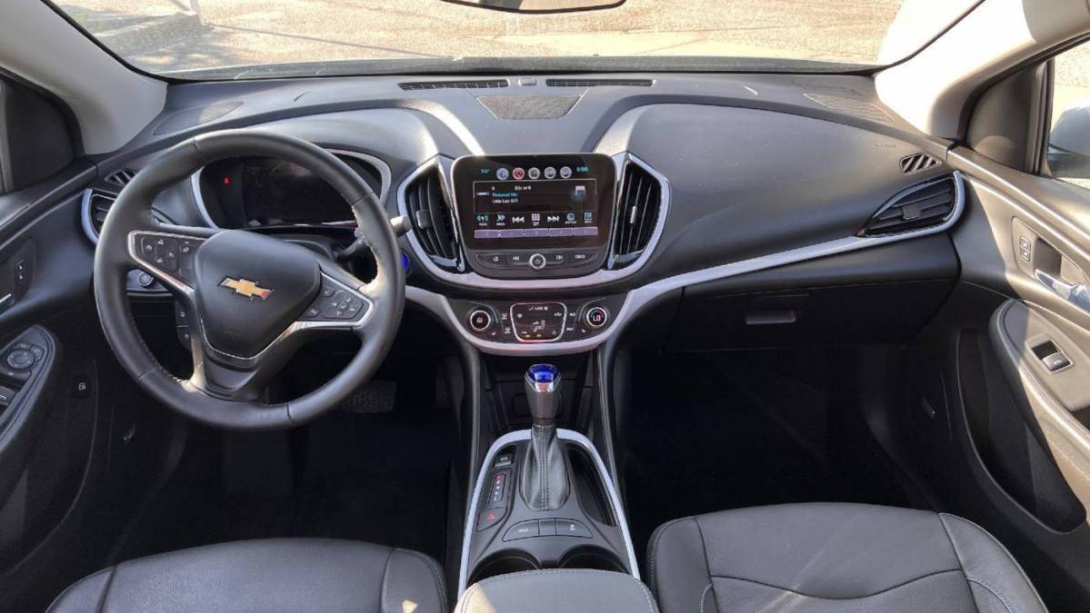 2017 Chevrolet VOLT 1G1RA6S55HU112824